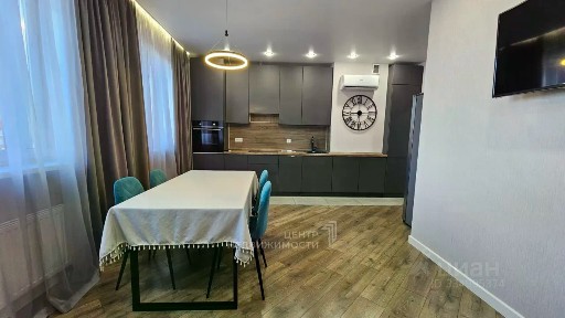 Продается 2-комн. квартира, 58 м²