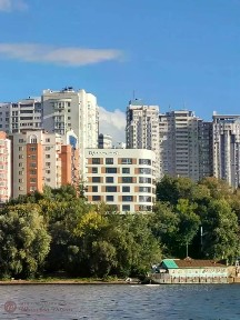 Продается 3-комн. квартира, 133,43 м²