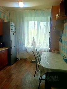Продается 4-комн. квартира, 98,8 м²
