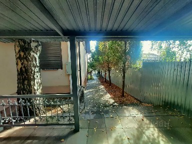 Продается 3-этажный дом, 299,5 м²
