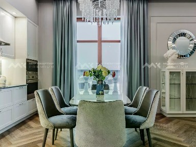 Сдается 2-комн. квартира, 98 м²
