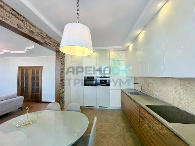 Сдается 3-комн. квартира, 104 м²
