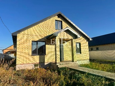 Продается 2-этажный дом, 160 м²