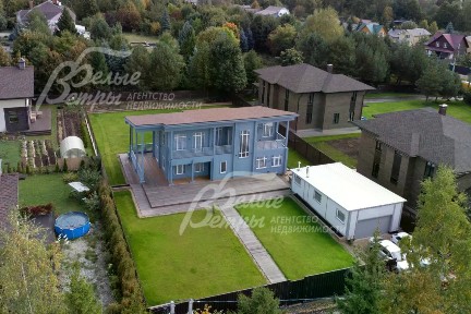 Продается дом, 346 м²