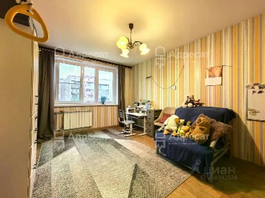 Продается 3-комн. квартира, 65,6 м²