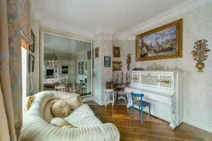Сдается 4-комн. квартира, 96 м²