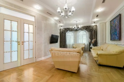 Сдается 2-комн. квартира, 100 м²