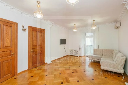 Сдается 4-комн. квартира, 120 м²