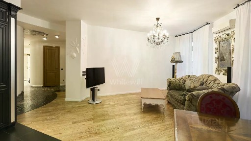 Сдается 3-комн. квартира, 143 м²