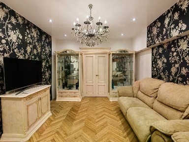 Сдается 4-комн. квартира, 98 м²