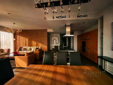 Сдается 4-комн. квартира, 186,6 м²