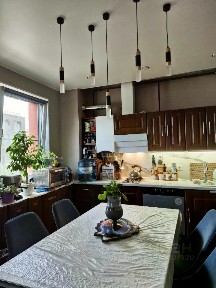 Продается 2-комн. квартира, 56,3 м²