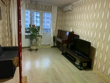 Продается 2-комн. квартира, 56 м²