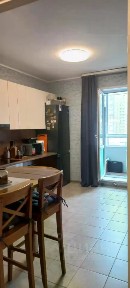 Продается 2-комн. квартира, 58 м²