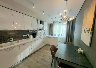 Продается 2-комн. квартира, 55 м²