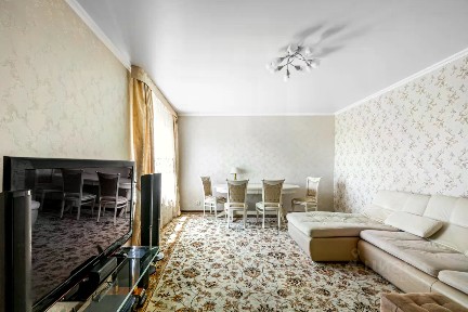 Сдается 2-комн. квартира, 65 м²
