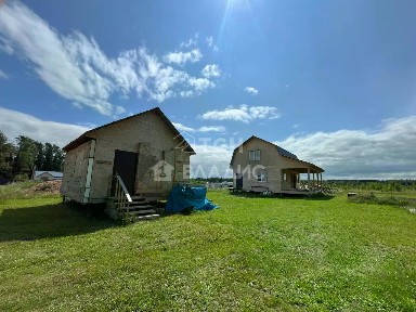 Продается 2-этажный дом, 130 м²