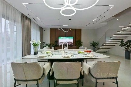 Сдается 2-этажный коттедж, 507 м²