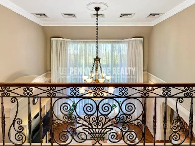 Сдается 2-этажный дом, 450 м²