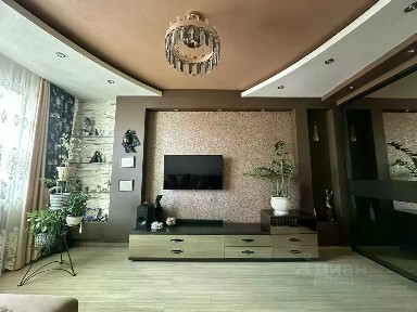 Продается 2-комн. квартира, 55 м²