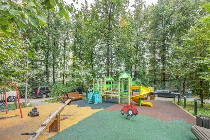 Продается 4-комн. квартира, 120,8 м²