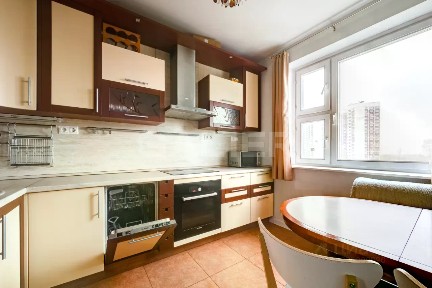 Продается 2-комн. квартира, 53,4 м²