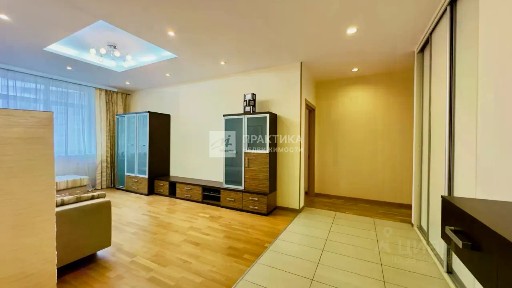 Продается 3-комн. квартира, 105,7 м²