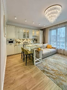 Продается 2-комн. квартира, 53 м²