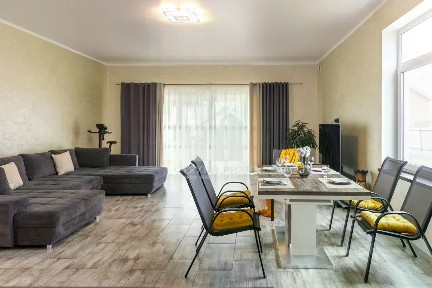 Продается 1-этажный дом, 117 м²