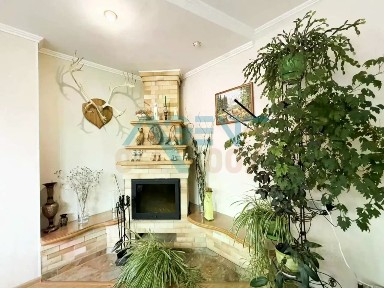 Продается 2-этажный дом, 189 м²