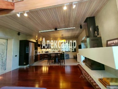 Сдается 2-этажный коттедж, 190 м²