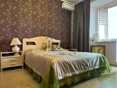 Сдается 3-комн. квартира, 120 м²