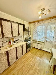 Продается 3-комн. квартира, 67,7 м²