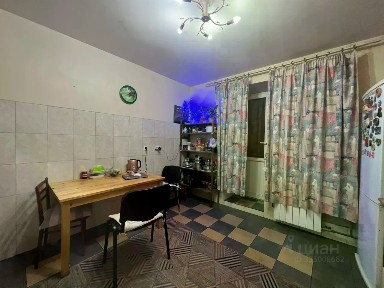 Продается 4-комн. квартира, 85 м²