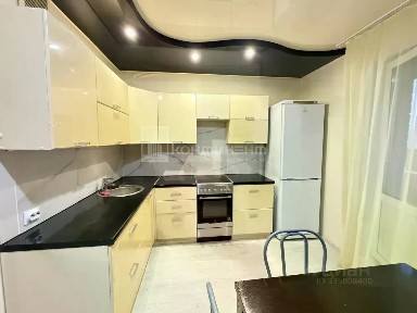 Продается 1-комн. квартира, 42 м²