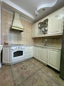 Сдается 4-комн. квартира, 92 м²