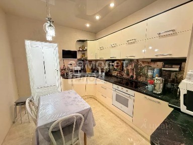 Продается 2-комн. квартира, 53,9 м²