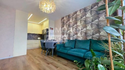 Продается 2-комн. квартира, 59,9 м²