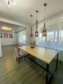 Продается 1-этажный дом, 255 м²