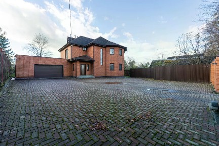 Продается 2-этажный коттедж, 226,5 м²