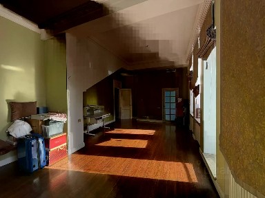 Продается 5-комн. квартира, 345 м²