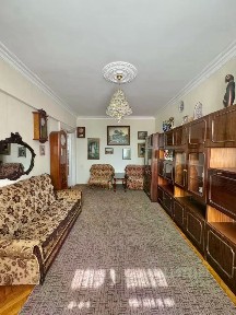 Продается 4-комн. квартира, 105,2 м²