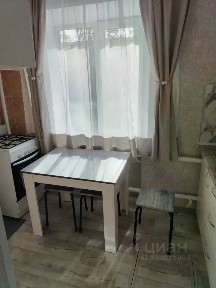 Продается 2-комн. квартира, 42 м²