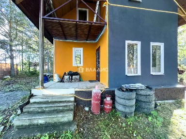 Продается 3-этажный дом, 115 м²