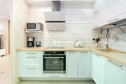 Продается 3-этажный таунхаус, 130 м²