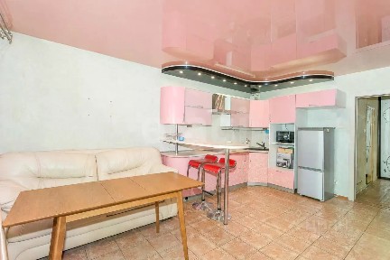 Продается 2-комн. квартира, 66,4 м²