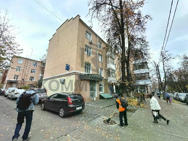 Продается торговая площадь, 77,6 м²