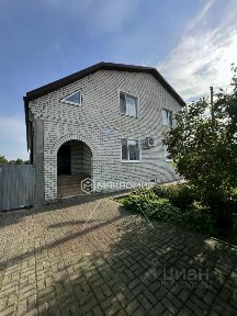 Продается 2-этажный дом, 220 м²
