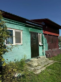 Продается 1/3 часть 1-этажного дома, 180 м²