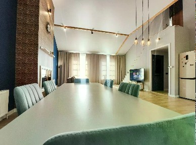 Продается 2-этажный дом, 220 м²